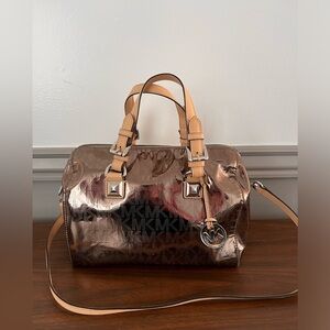 Michael Kors Jet Set Mirror duffle silver large